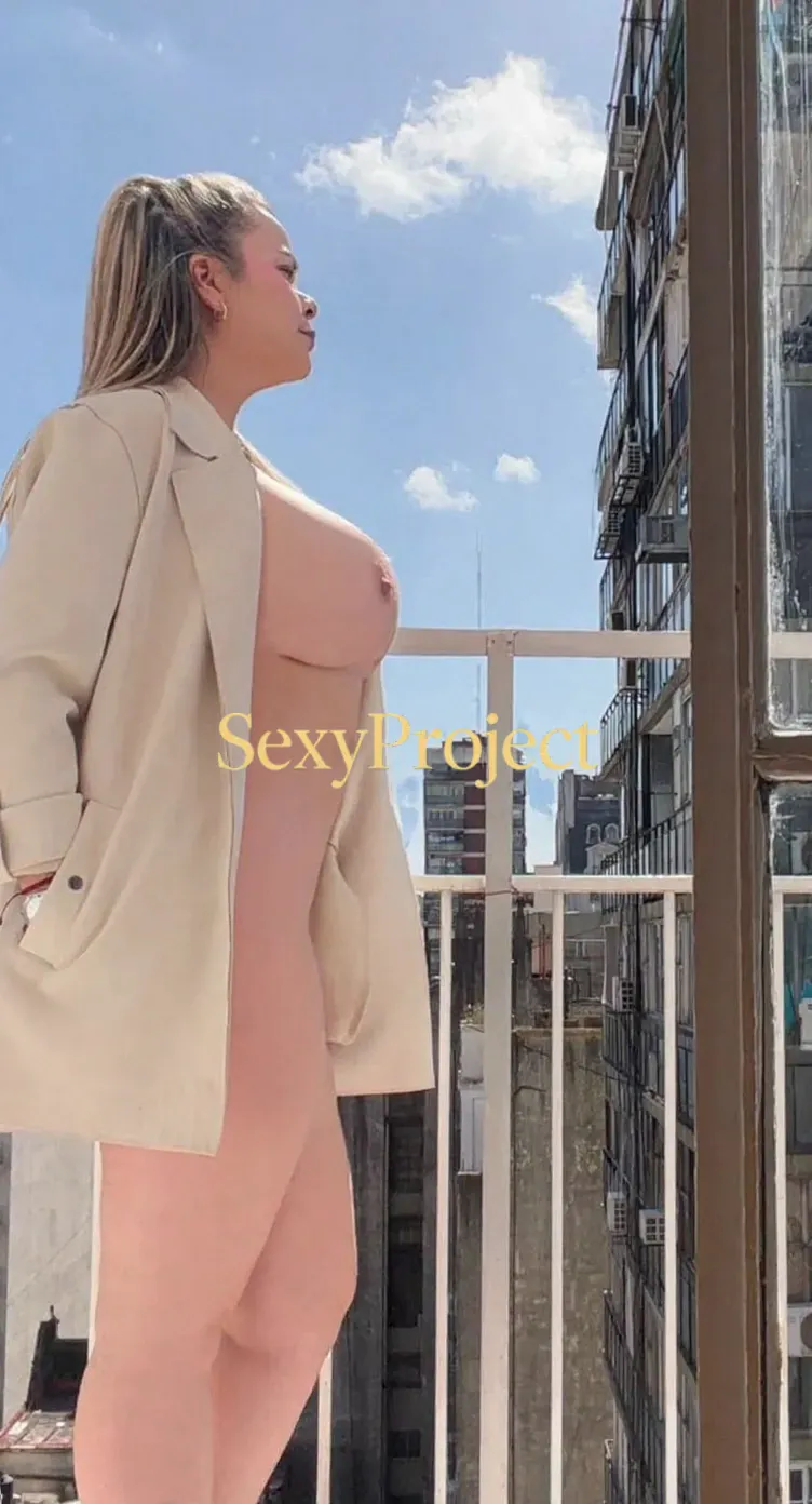 Anita Hot — Imagen 6